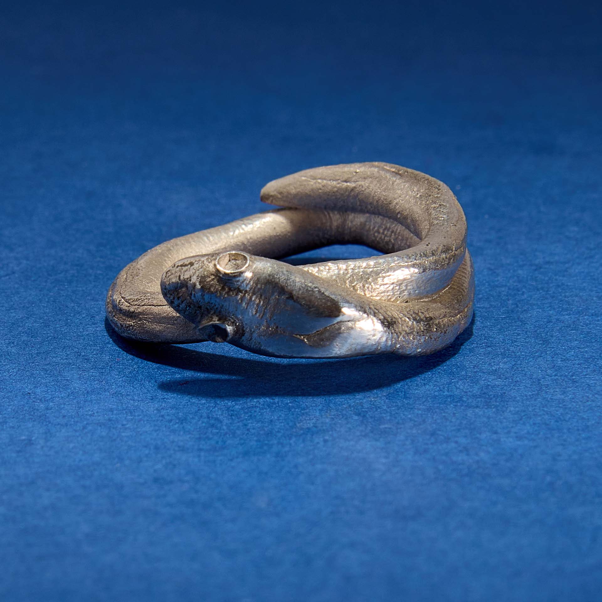 51-134-Joyas Fede-(09-10-21) Anillo de plata creado artesanalmente pieza única