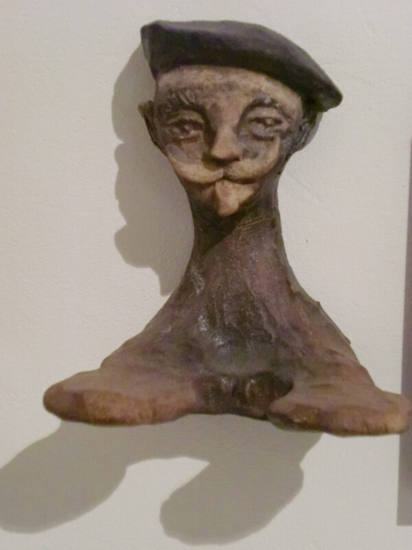 escultura , pared